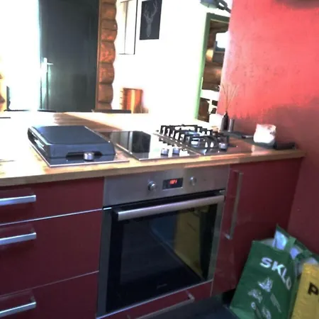 Spacious Holiday With Internet