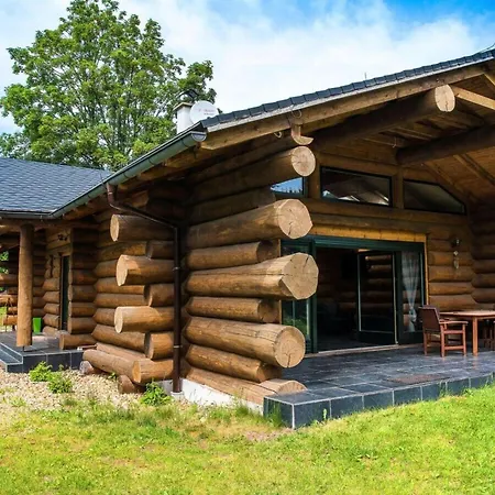 Spacious Holiday With Internet Feriehus Lomnice nad Popelkou