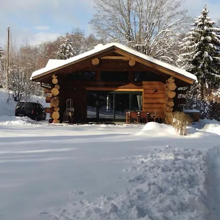 Spacious Holiday With Internet Feriehus