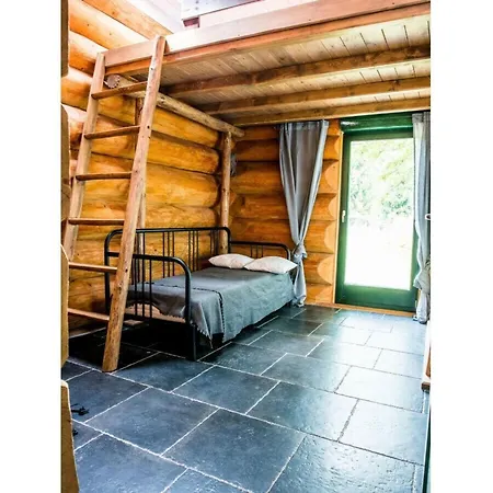 Spacious Holiday With Internet
