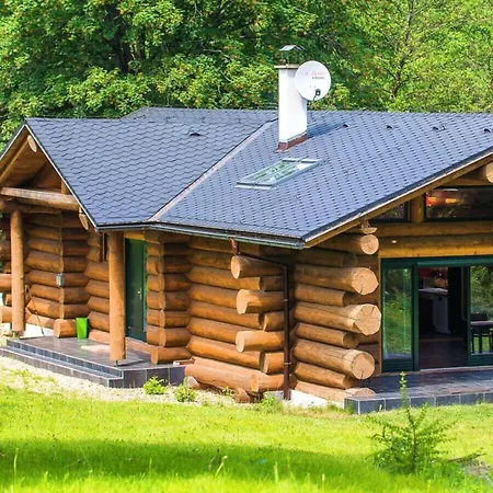 Feriehus Spacious Holiday With Internet